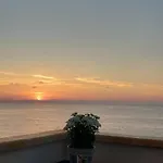 Apartment La Finestra Sul Mare *