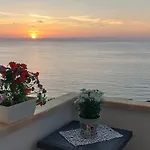 La Finestra Sul Mare Apartment