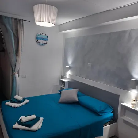 La Finestra Sul Mare *