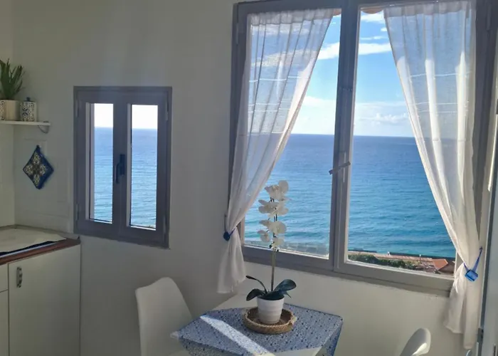 La Finestra Sul Mare Апартаменты Тропея