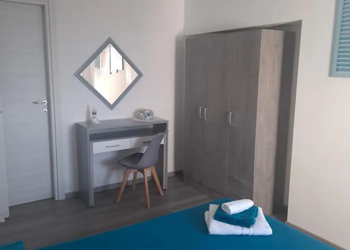 La Finestra Sul Mare * Тропея